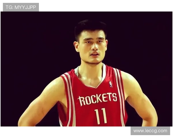 姚明加盟火箭队时的表现与新秀赛季回顾